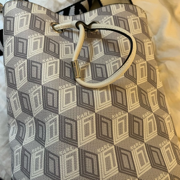 Karl Lagerfeld Paris Adelle Crossbody Bucket Bag - Picture 4 of 6